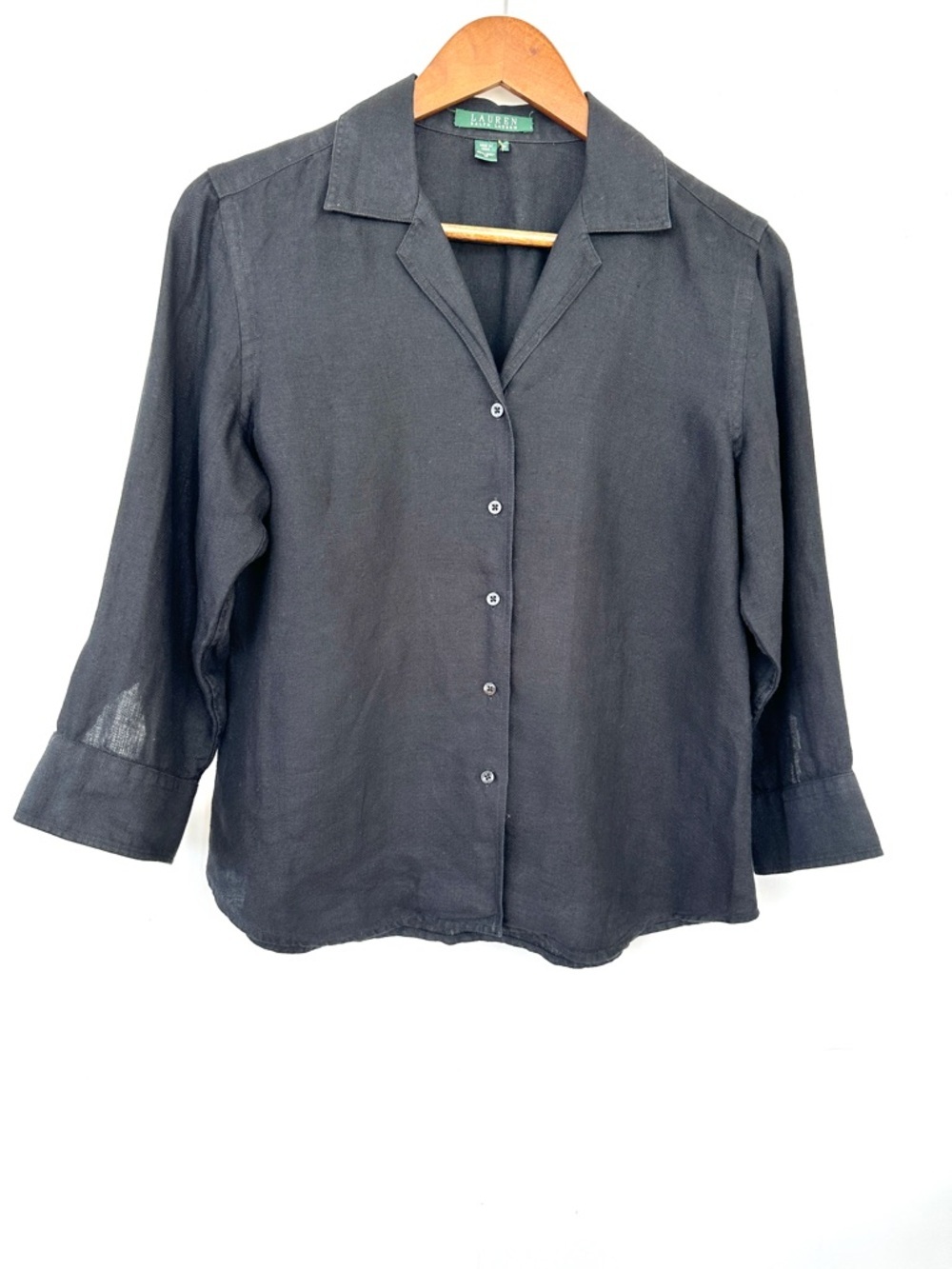 Ralph Lauren Button Down Shirt in 💯 Linen, 3/4 Sleeves, Relaxed Fit